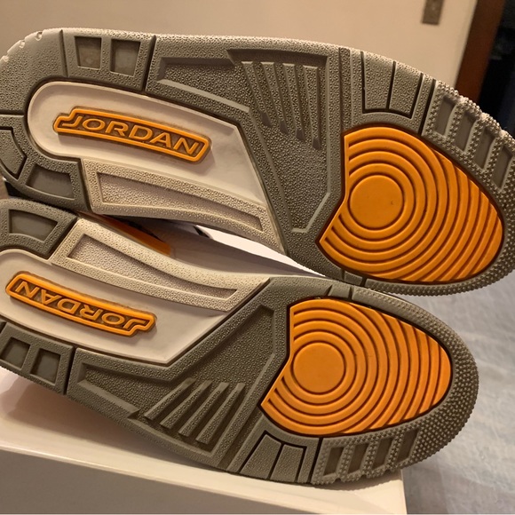 Air Jordan 3 retro Laser Orange 2020 - Picture 12 of 14